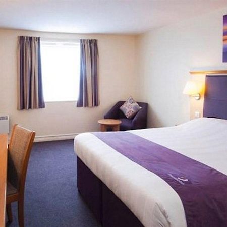 Premier Inn Tewkesbury Kültér fotó