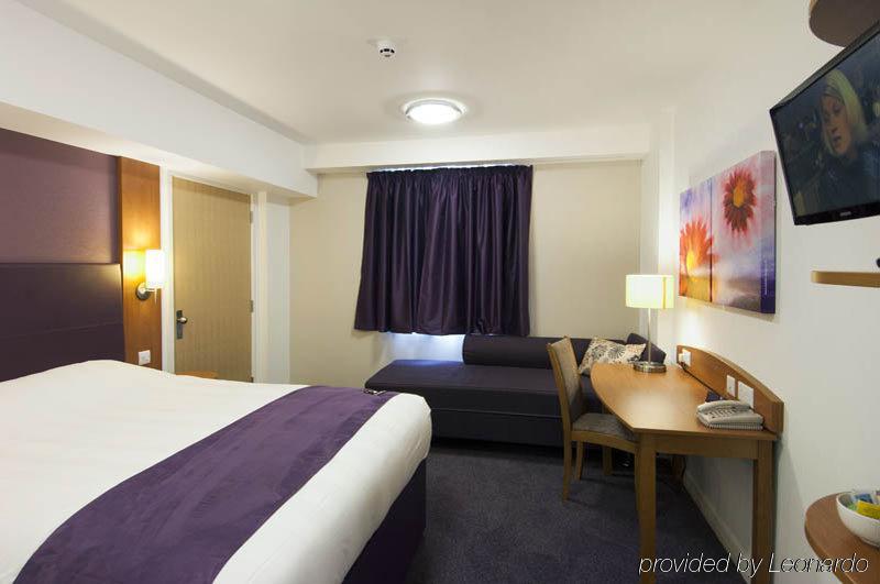 Premier Inn Tewkesbury Kültér fotó
